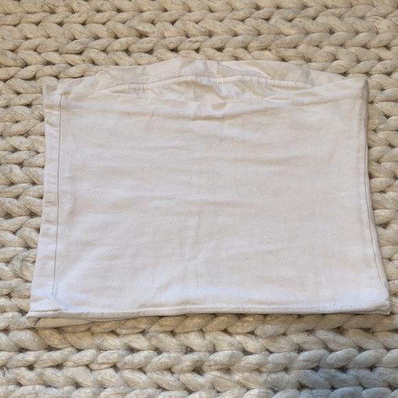Brandy Melville OS White Bandeau - Picture 2 of 2